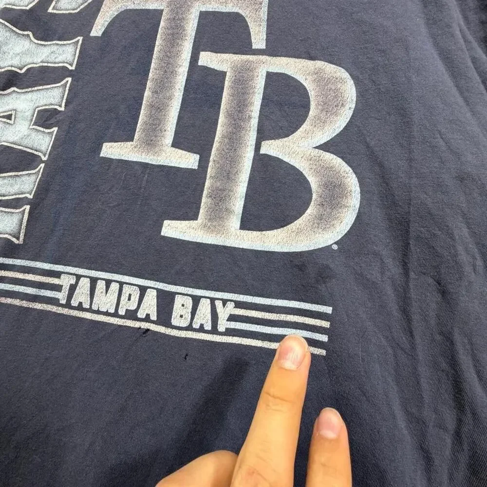 Mlb Men's Navy and Blue T-shirt